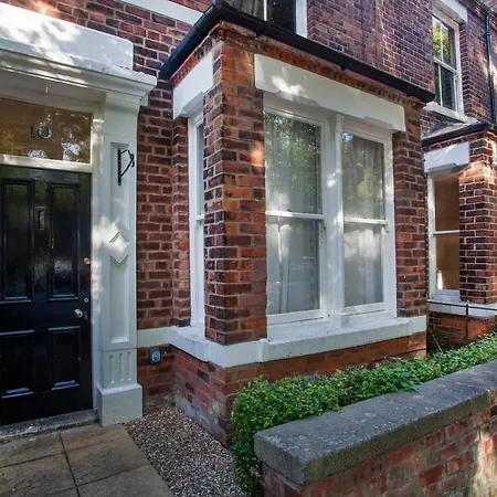 No.10 Holiday home